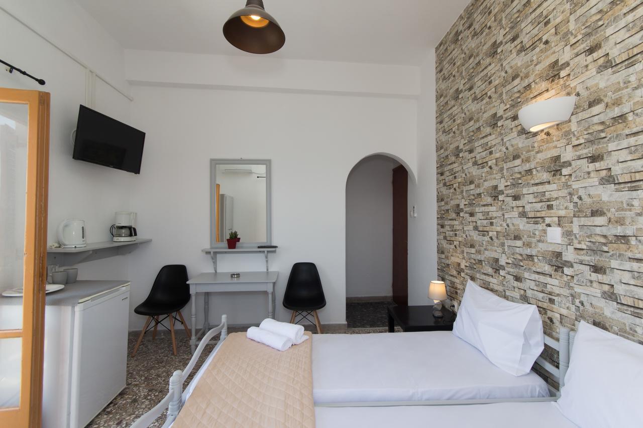 View Rooms Piso Livadi Exterior foto